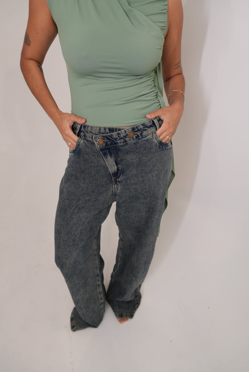 Calça Jeans Kylie Lavagem Sujinha