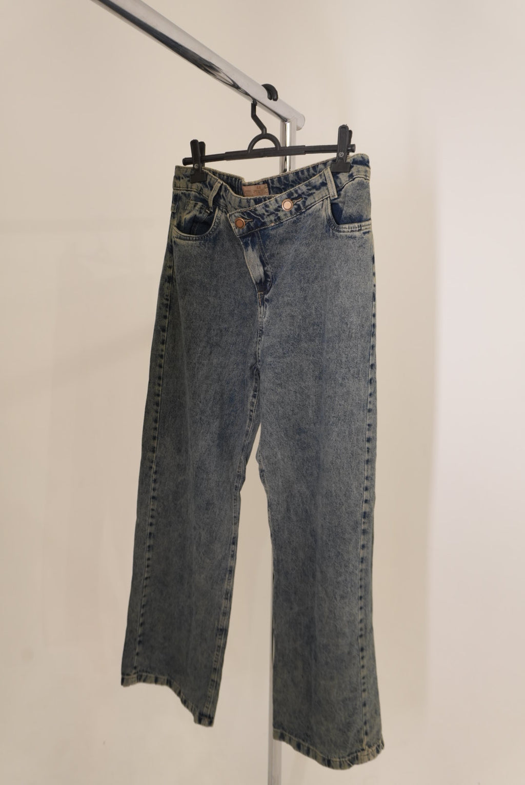 Calça Jeans Kylie Lavagem Sujinha