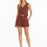 Conjunto Feminino de Colete e Short Bela